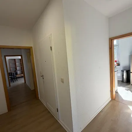 Livemore24 - 2 In Wlan - Smart-tv - 24-7 Check-in Und Kueche