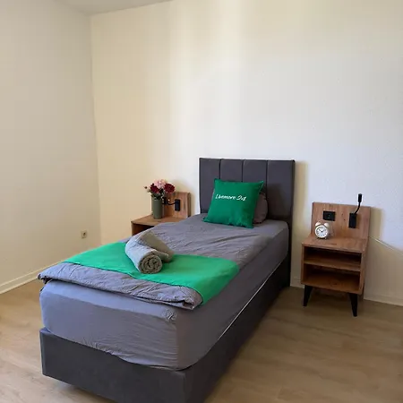 Livemore24 - 2 In Wlan - Smart-tv - 24-7 Check-in Und Kueche * Oberhausen (North Rhine-Westphalia)